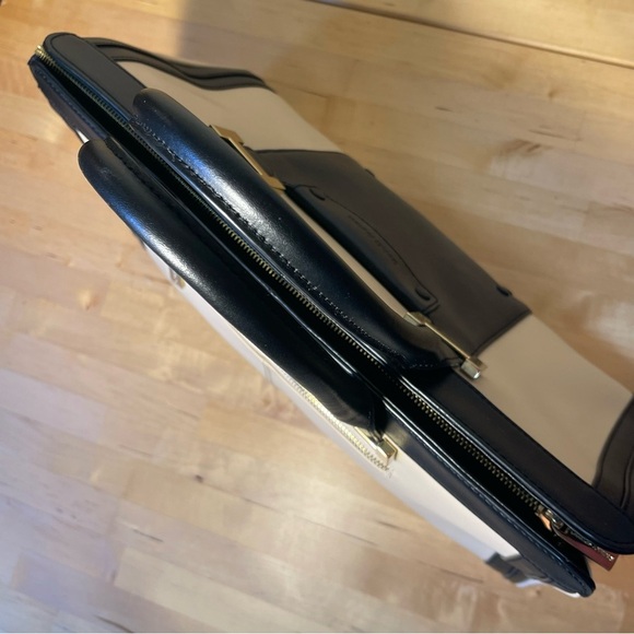 CHARLES JOURDAN Leather Satchel - Picture 7 of 14